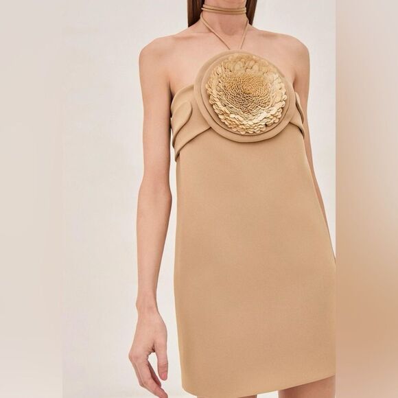 NWT Alexis Liss Sequin Flower Embellished Halter Short Dress Sand Size XS - Picture 2 of 7